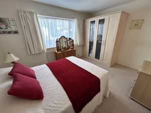 Photo 11- click for photo gallery